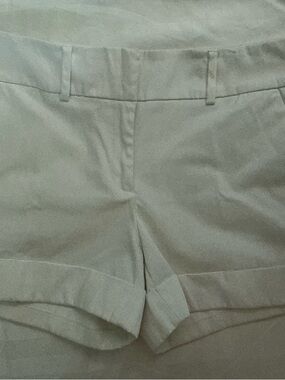 New York & Company Tailored Cuffed Women's Shorts in Beige